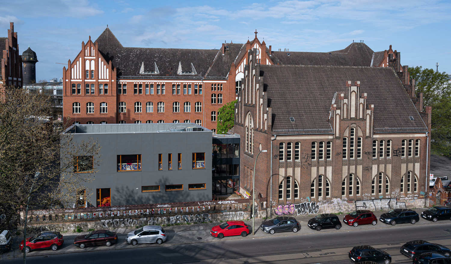 Theater Strahl am Ostkreuz in Vogelperspektive.